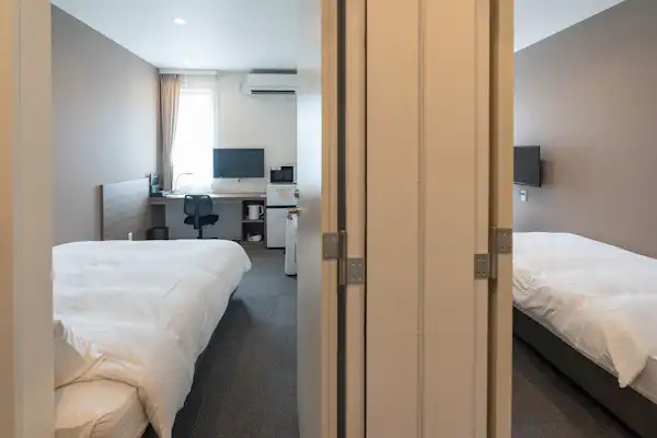 【금연】커넥팅룸