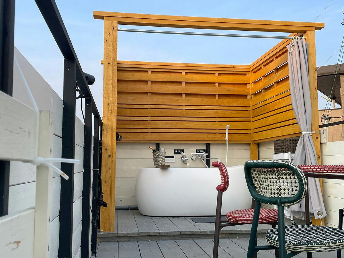 Container Hotel Hakonel