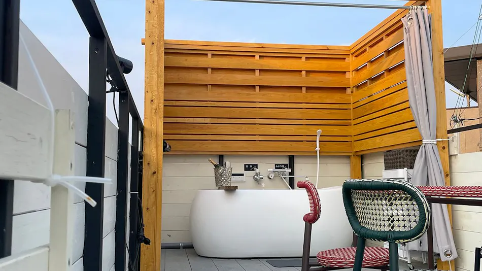 Container Hotel Hakonel