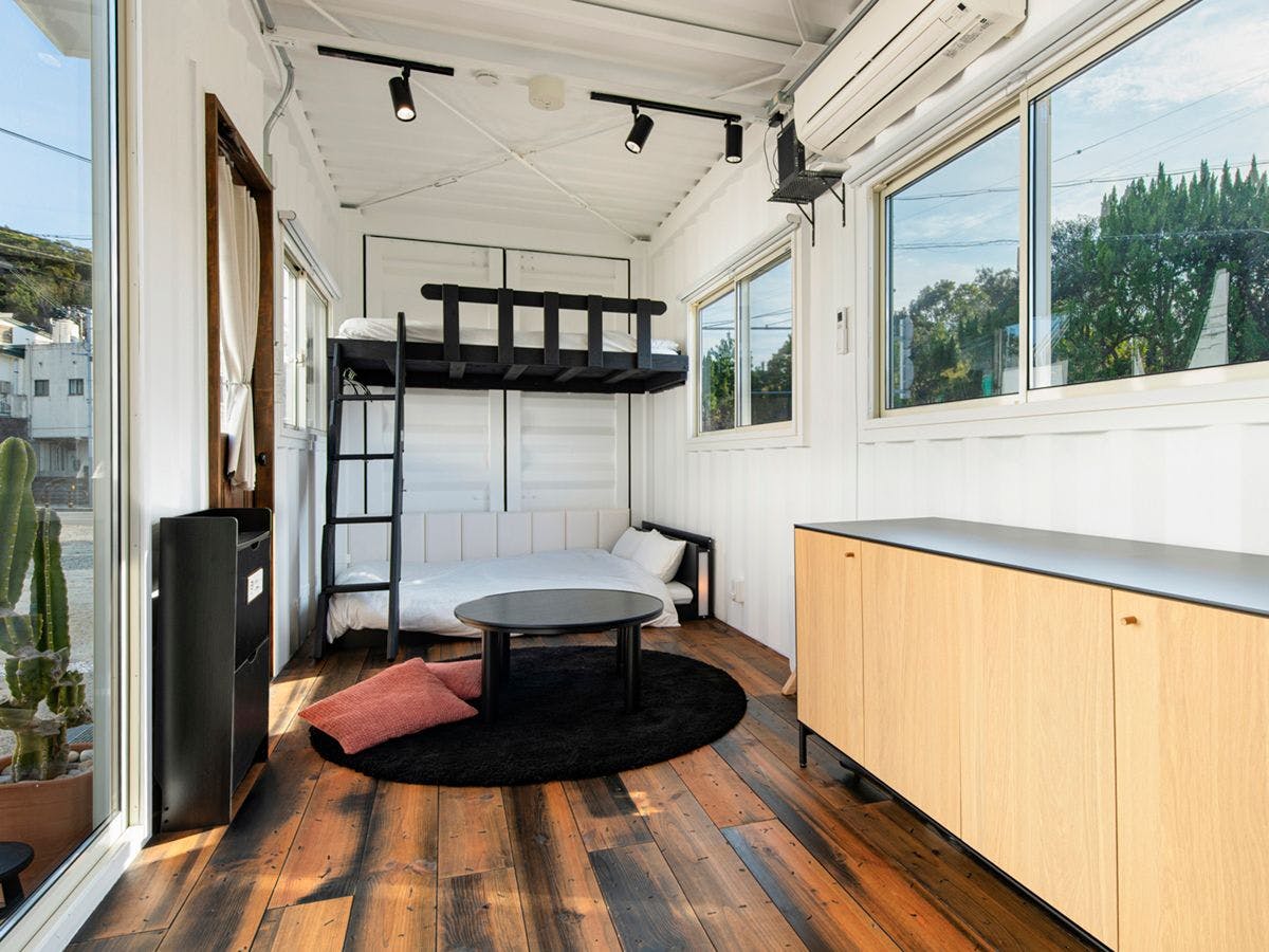 Container Hotel Hakonel