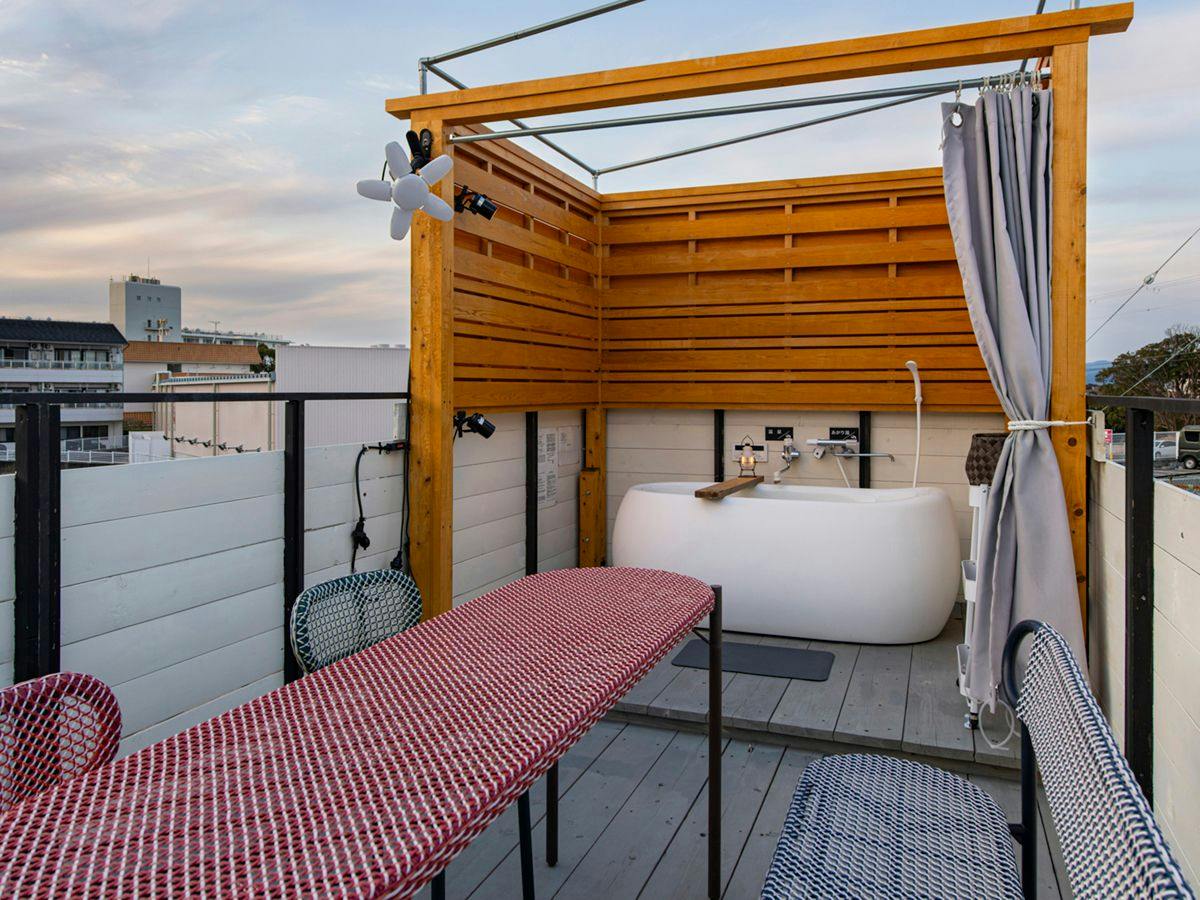 Container Hotel Hakonel