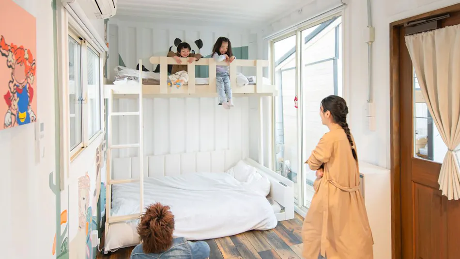 Container Hotel Hakonel