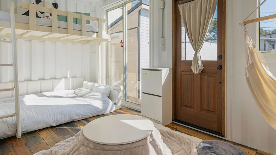 Container Hotel Hakonel