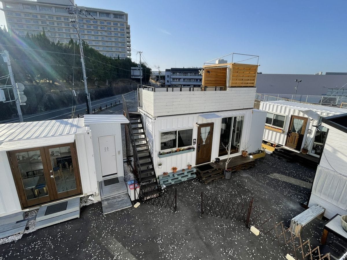 Container Hotel Hakonel