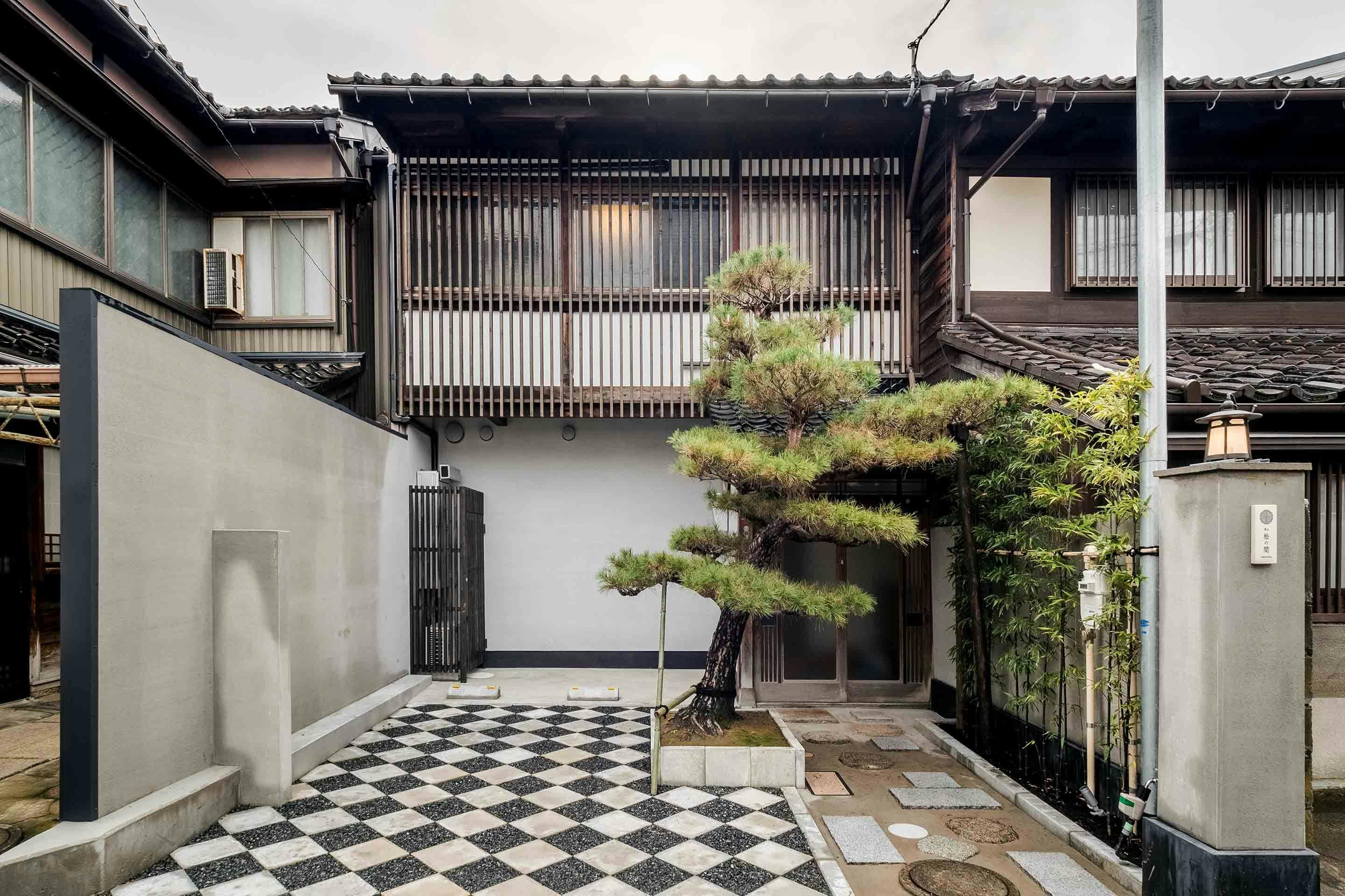Matsunoma <Entire Townhouse Rental>