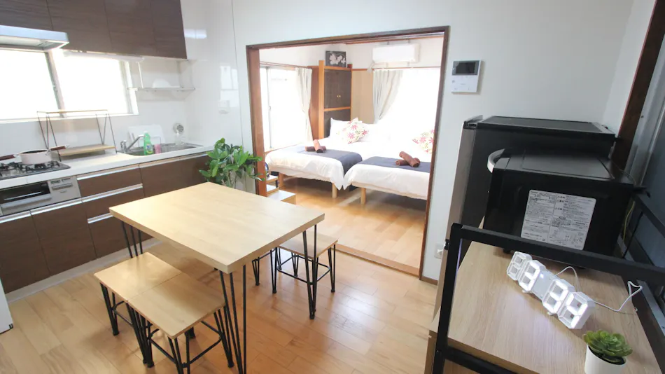 LUANA HOTEL in SINNAKANO