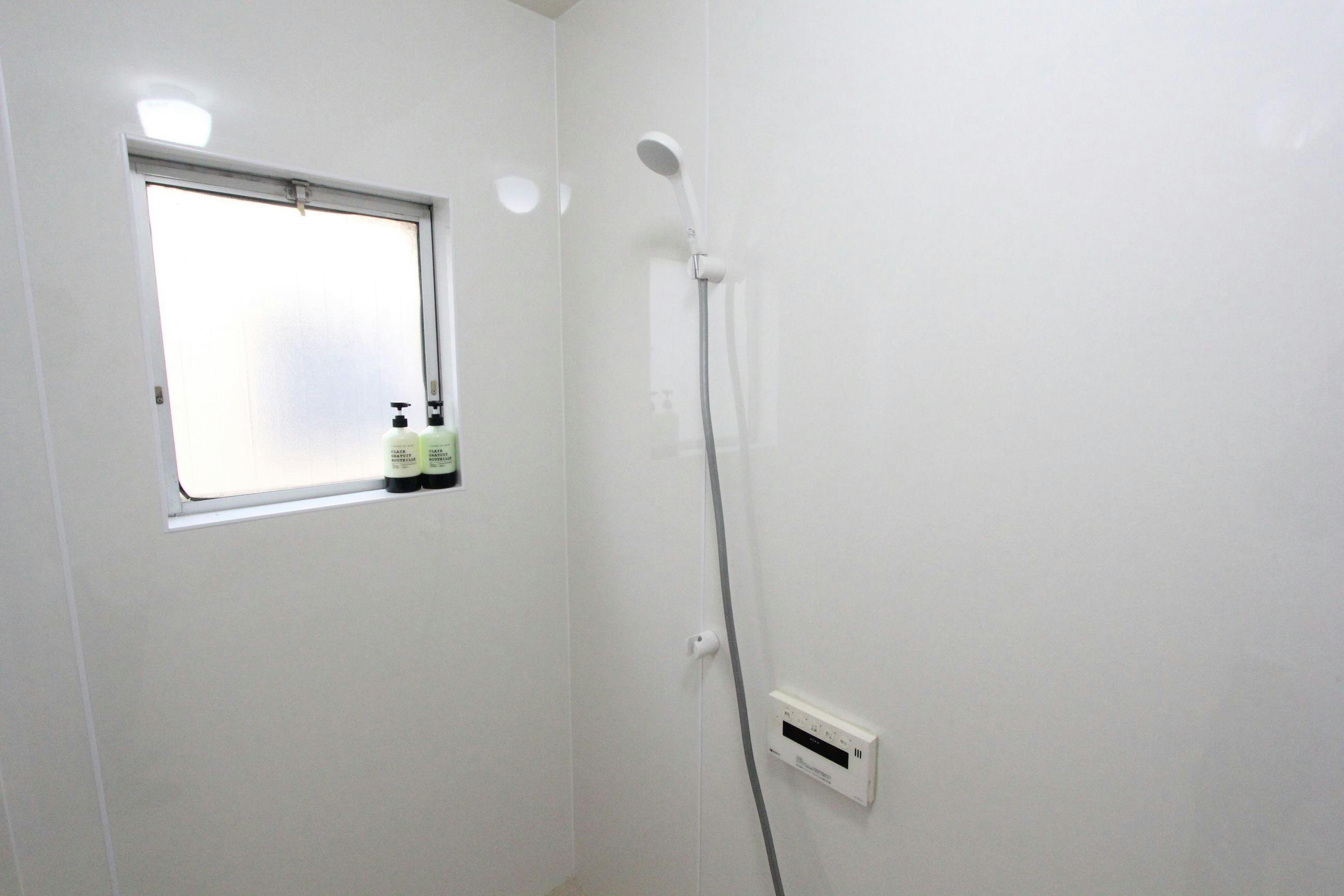 LUANA HOTEL in SINNAKANO