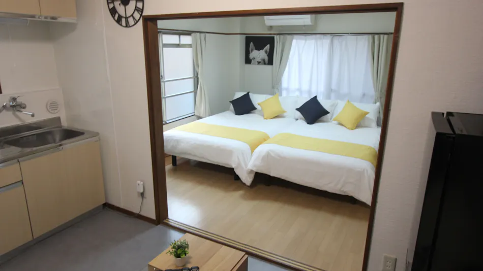 LUANA HOTEL in SINNAKANO