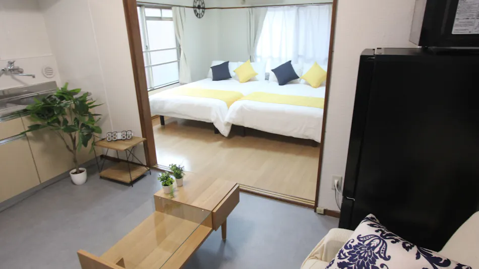 LUANA HOTEL in SINNAKANO