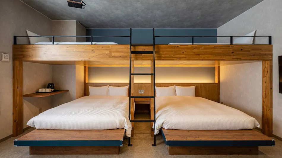 LACER OKINAWA NAHA Miebashi