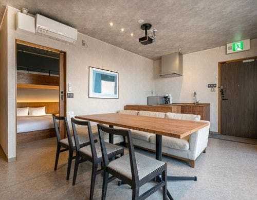 スイートルーム　リビング