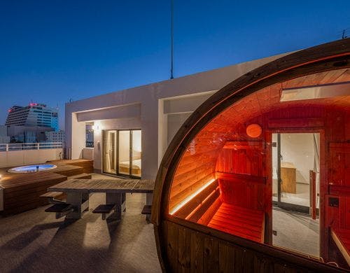 スイートルーム　サウナ