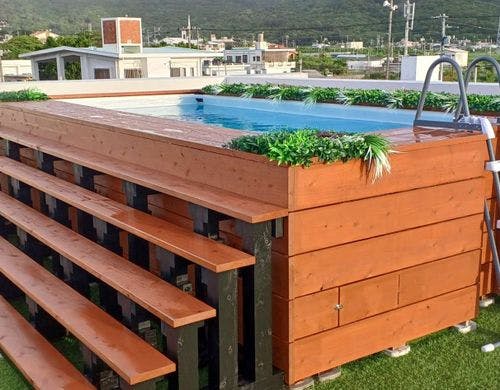 Ricca本館（A～D号室）屋上共有プール