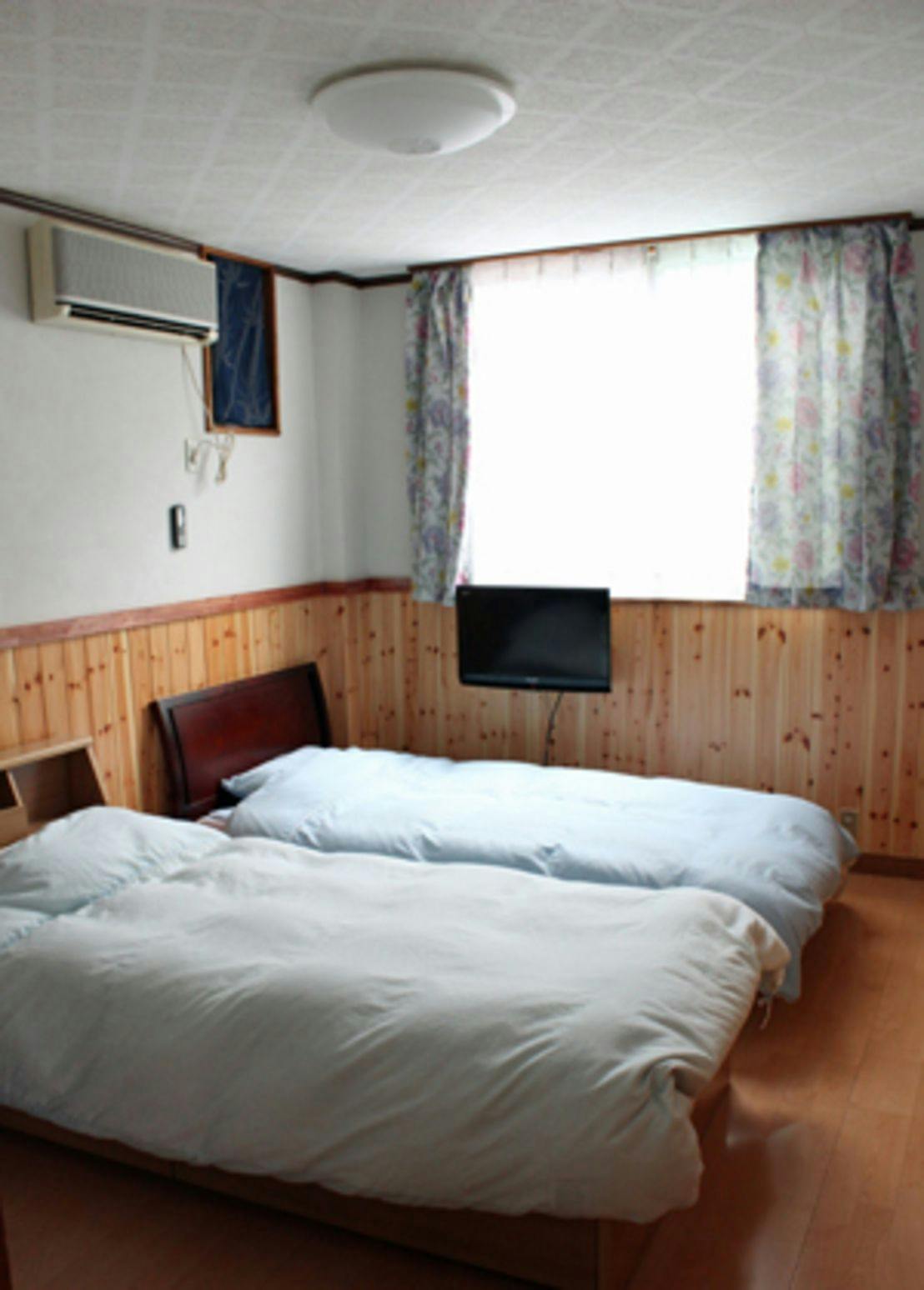 AWAJI TOURIST TROPHY HOUSE