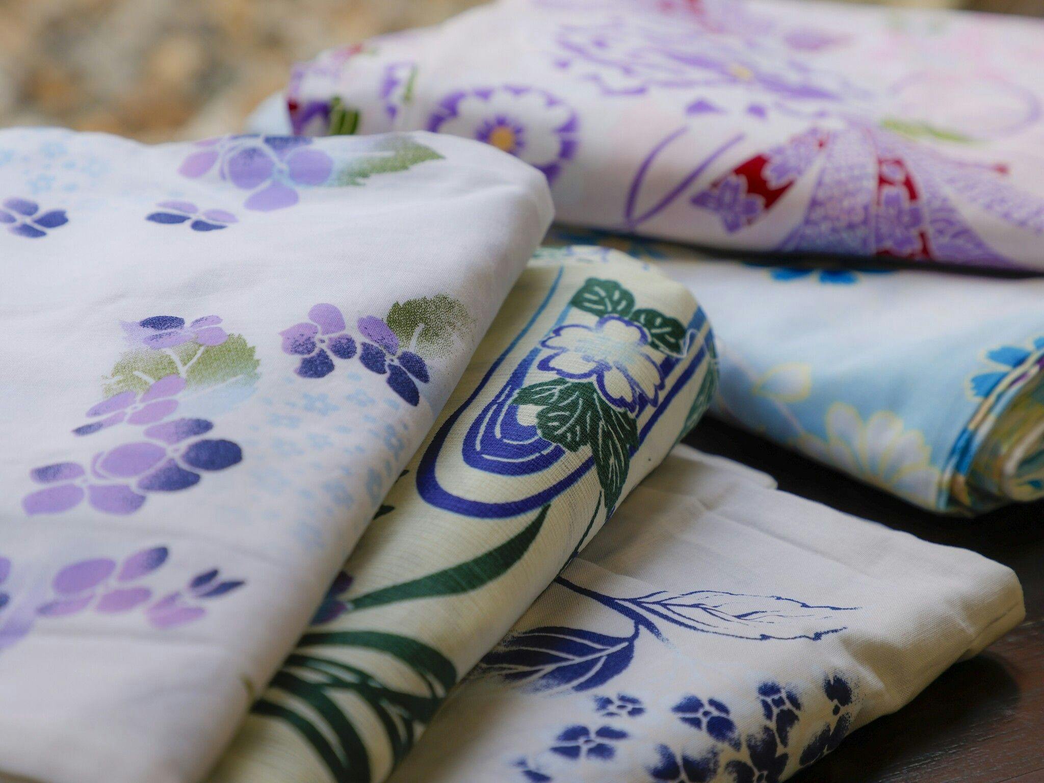 Ciptakan saat istimewa dengan yukata berwarna-warni yang menawan♪