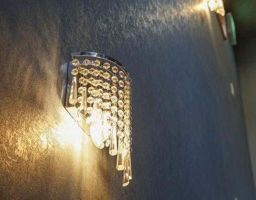 アンティークの趣が漂う落ち着きある客室棟