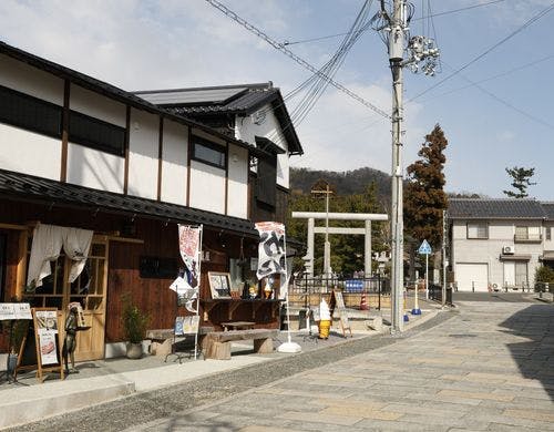 元伊勢 籠神社を望む、風情ある外観
