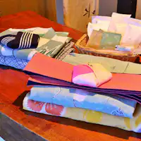 ศาลาแสงเย็น (สิ่งอำนวยความสะดวก)