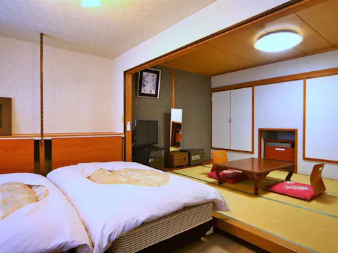 อาคารหลัก ห้องพักสไตล์ญี่ปุ่นและตะวันตก
