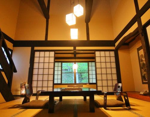 2階はベッドルームとなっております