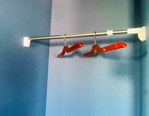 客室①の服掛け