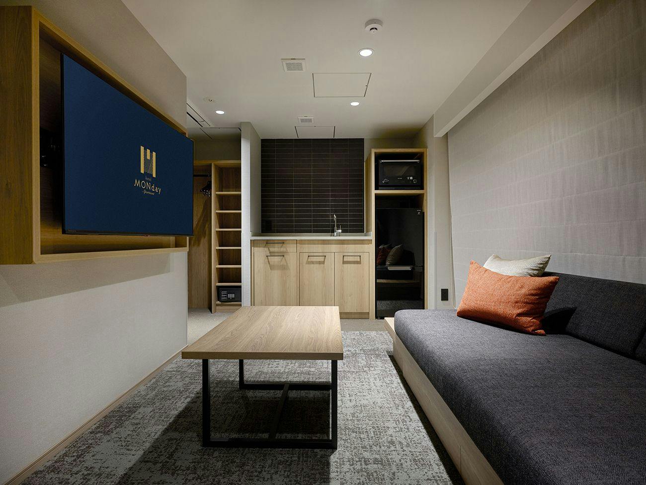 Premium Apart MONday Ginza EAST