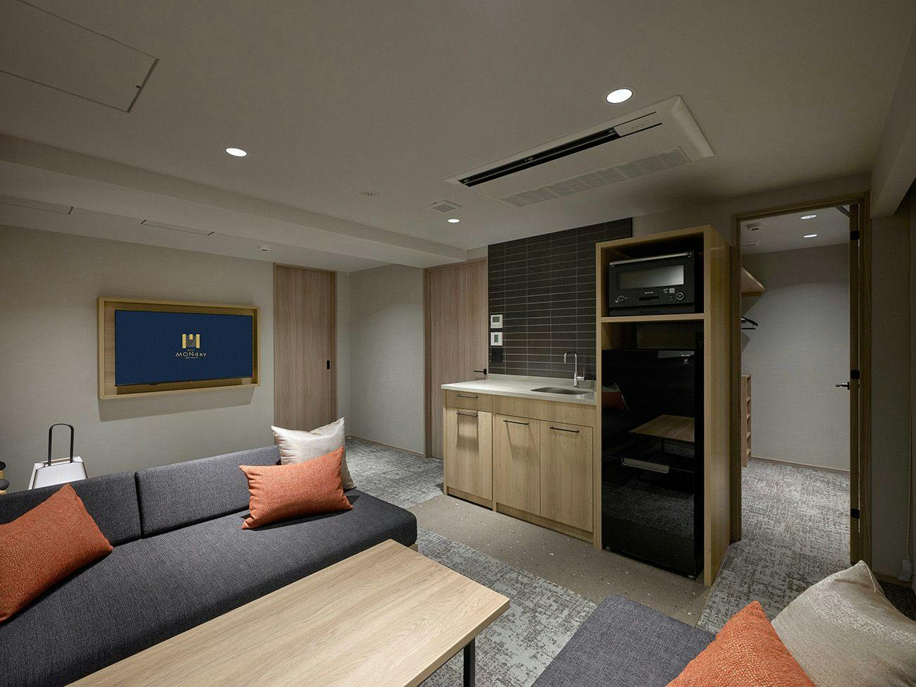 Premium Apart MONday Ginza EAST