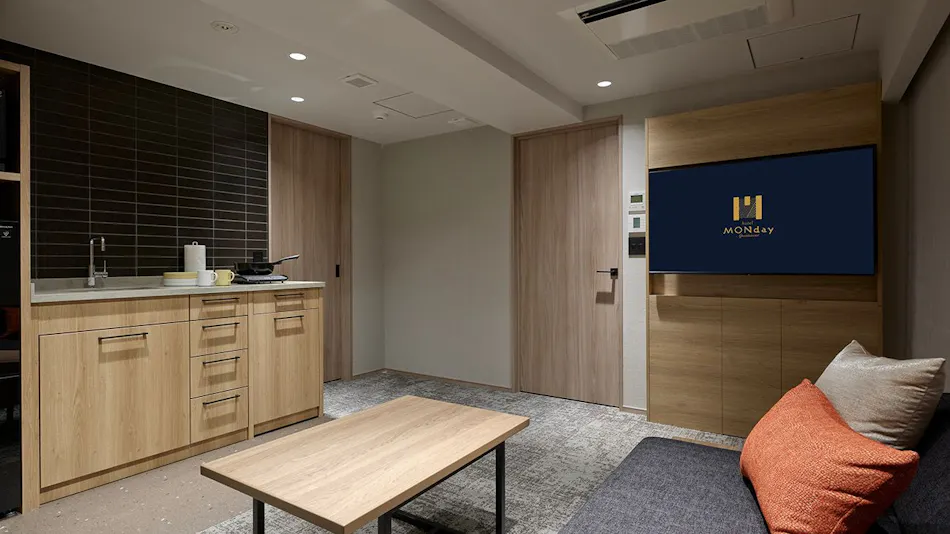 Premium Apart MONday Ginza EAST