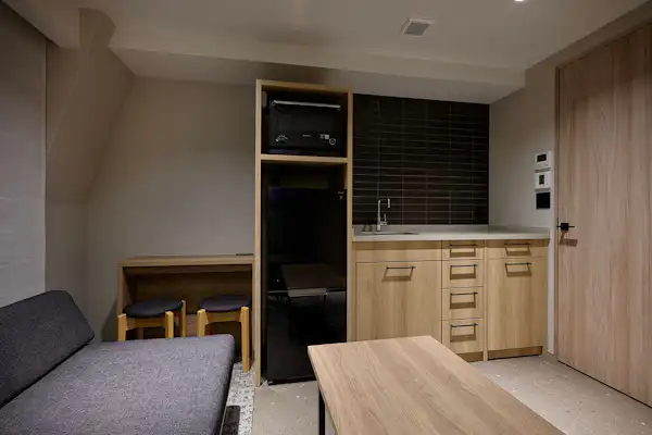 จูเนียร์สวีท 6