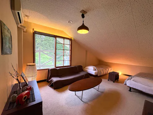 Spacious Twin Room