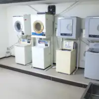 ร้านซักผ้าหยอดเหรียญ