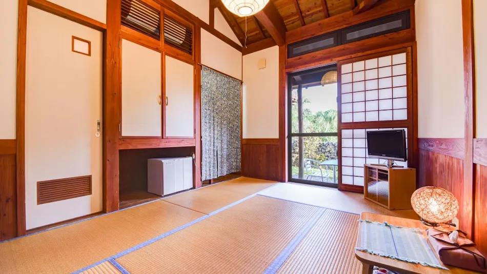 Yadoya Takenoko <Taketomi Island>
