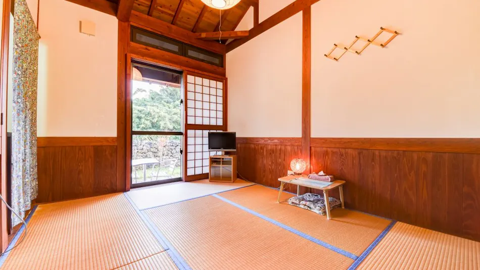 Yadoya Takenoko <Taketomi Island>