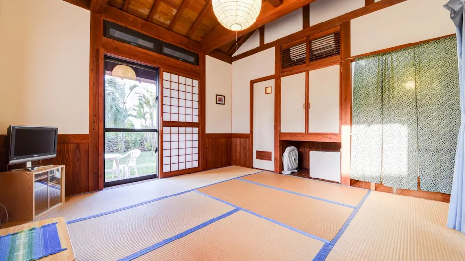 Yadoya Takenoko <Taketomi Island>