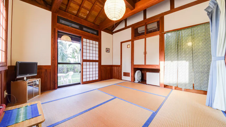 Yadoya Takenoko <Taketomi Island>
