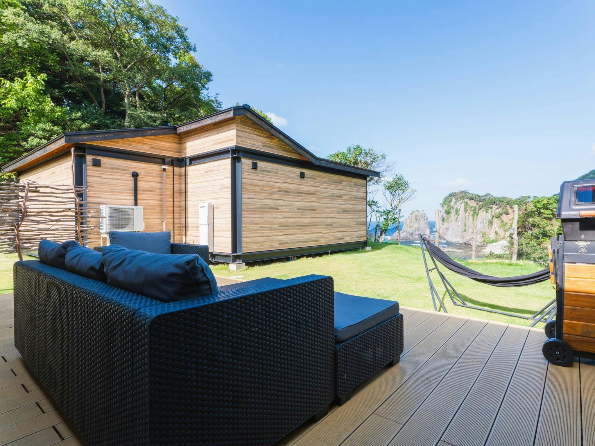 Slow Glamping: Wind and Sea
