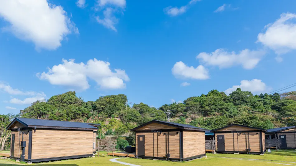 Slow Glamping: Wind and Sea