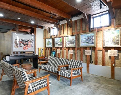 蔵INNシングルルームの1階ロビー