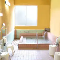 *อาคารเสริม・ห้องอาบน้ำหญิง