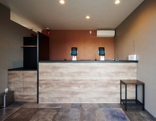 フロント（受付）