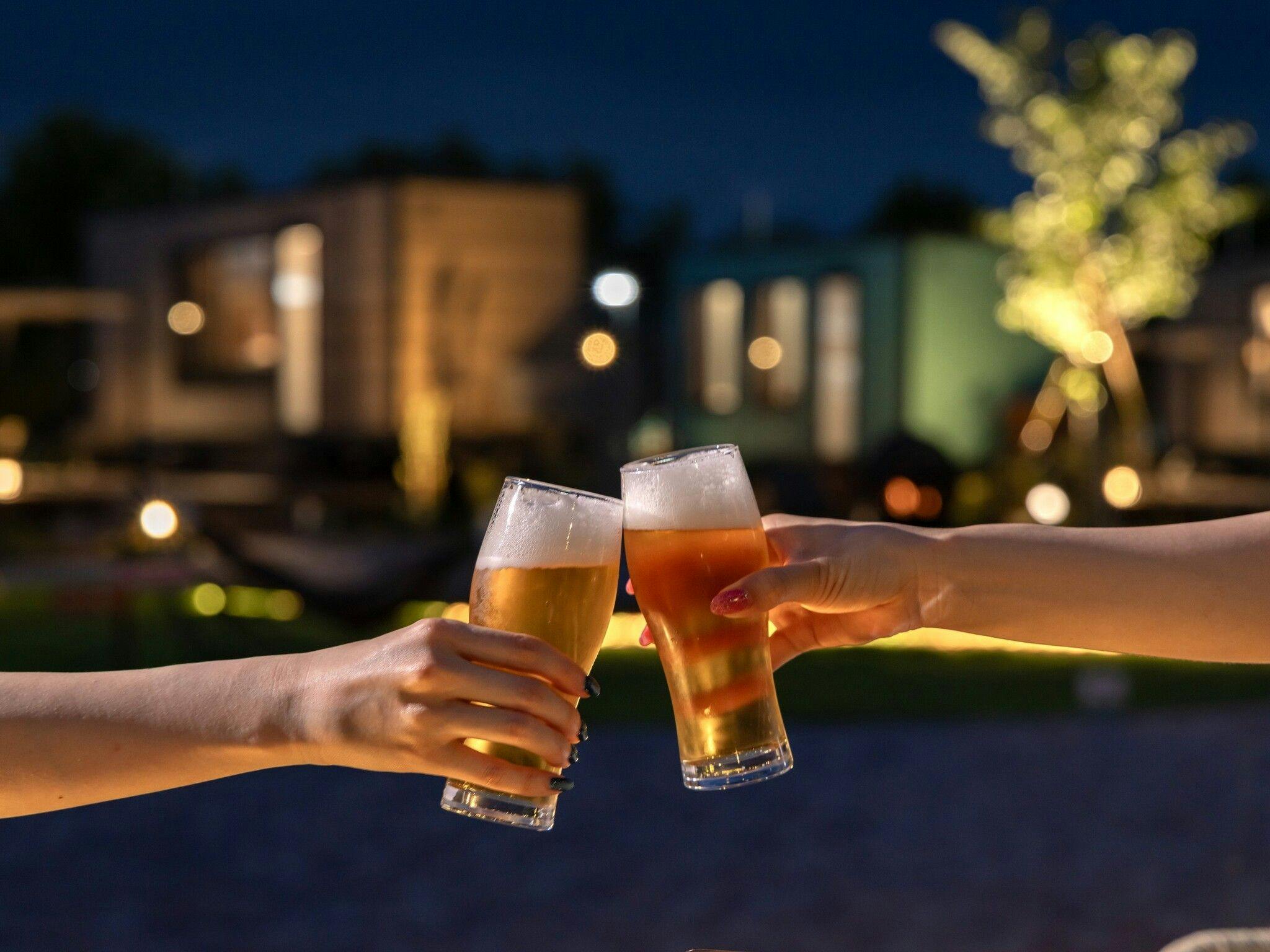 하루의 마무리는 건배로