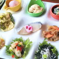 *ฮิลส์ดินเนอร์ (ตัวอย่าง)