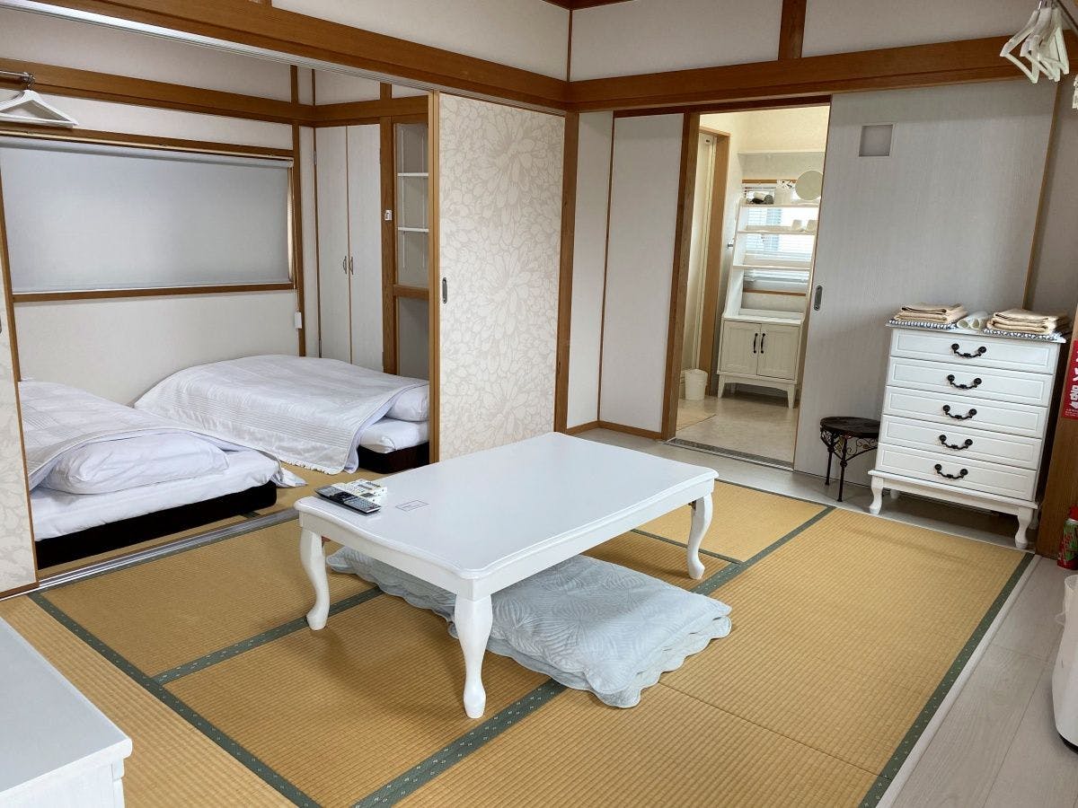 【ห้องพักชั้น 1 ห้องปลอดบุหรี่ สไตล์ญี่ปุ่น 2 ห้อง】