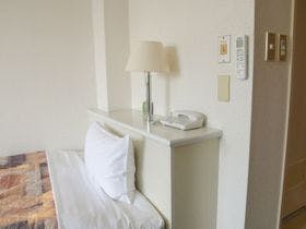 ビジネスホテルシャトル