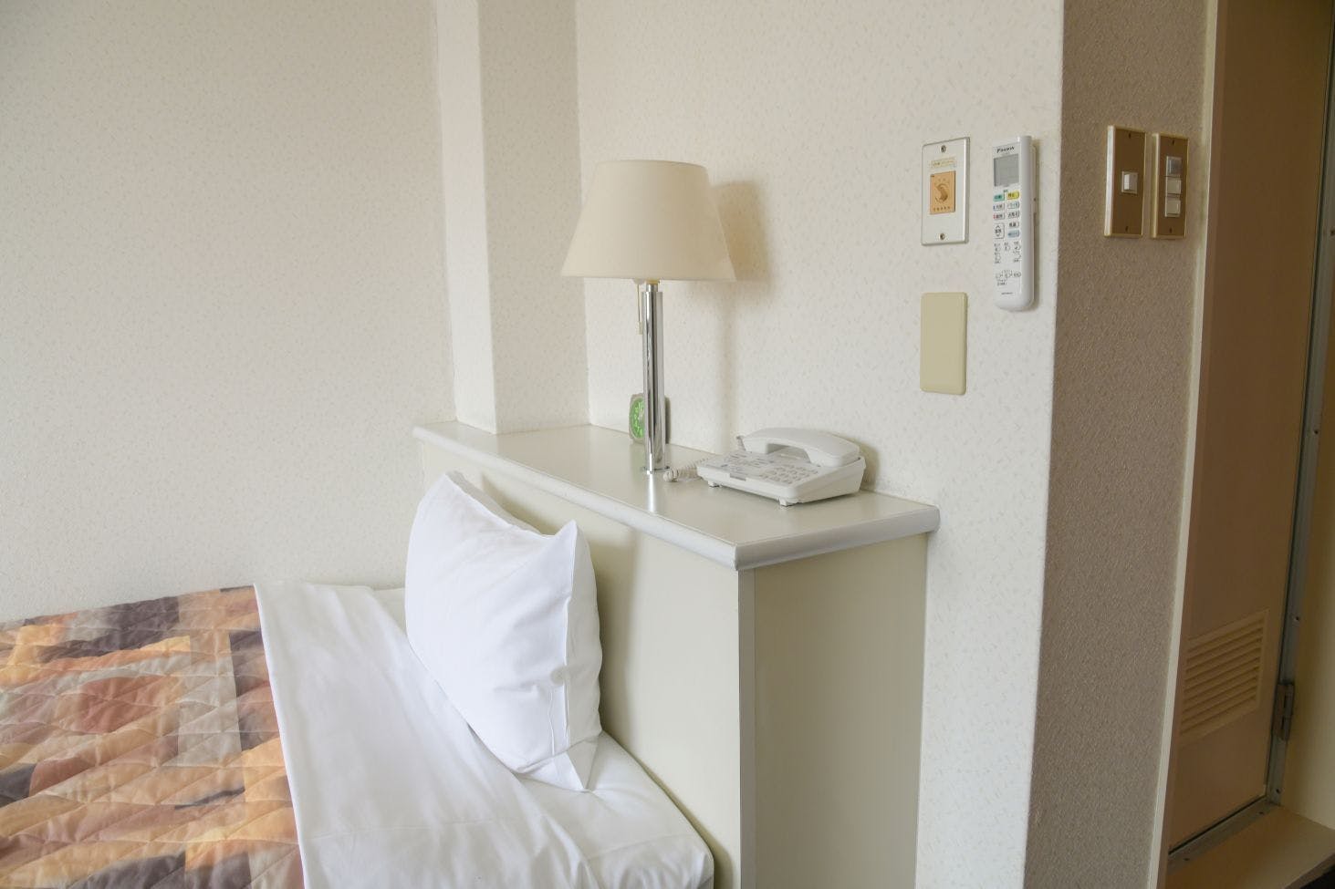 Business Hotel Shuttle