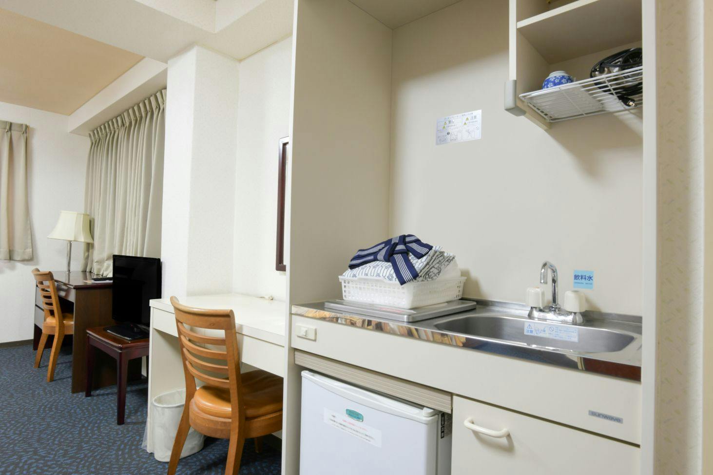 Business Hotel Shuttle