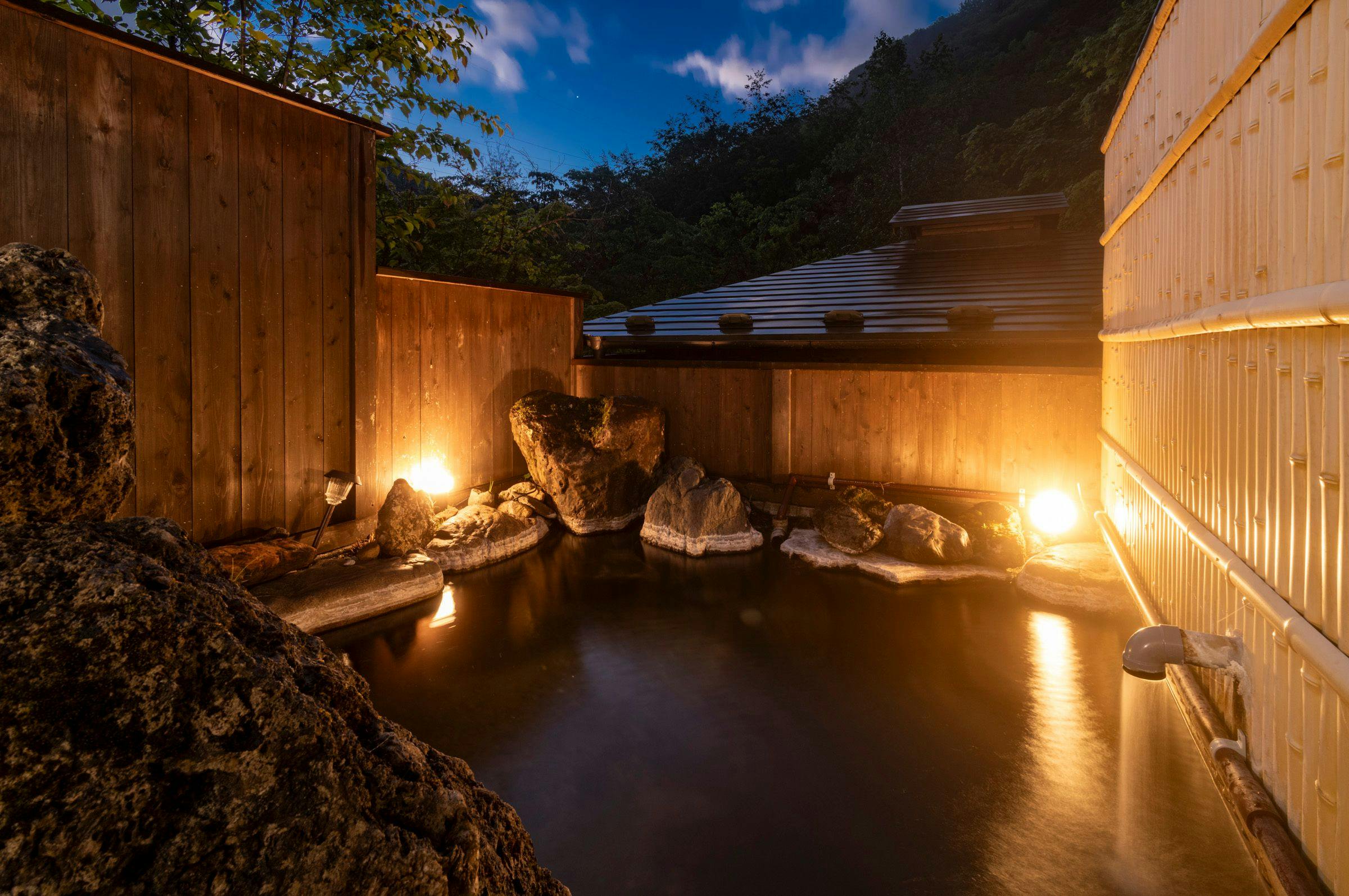 Onsen Accommodation Ruribitaki