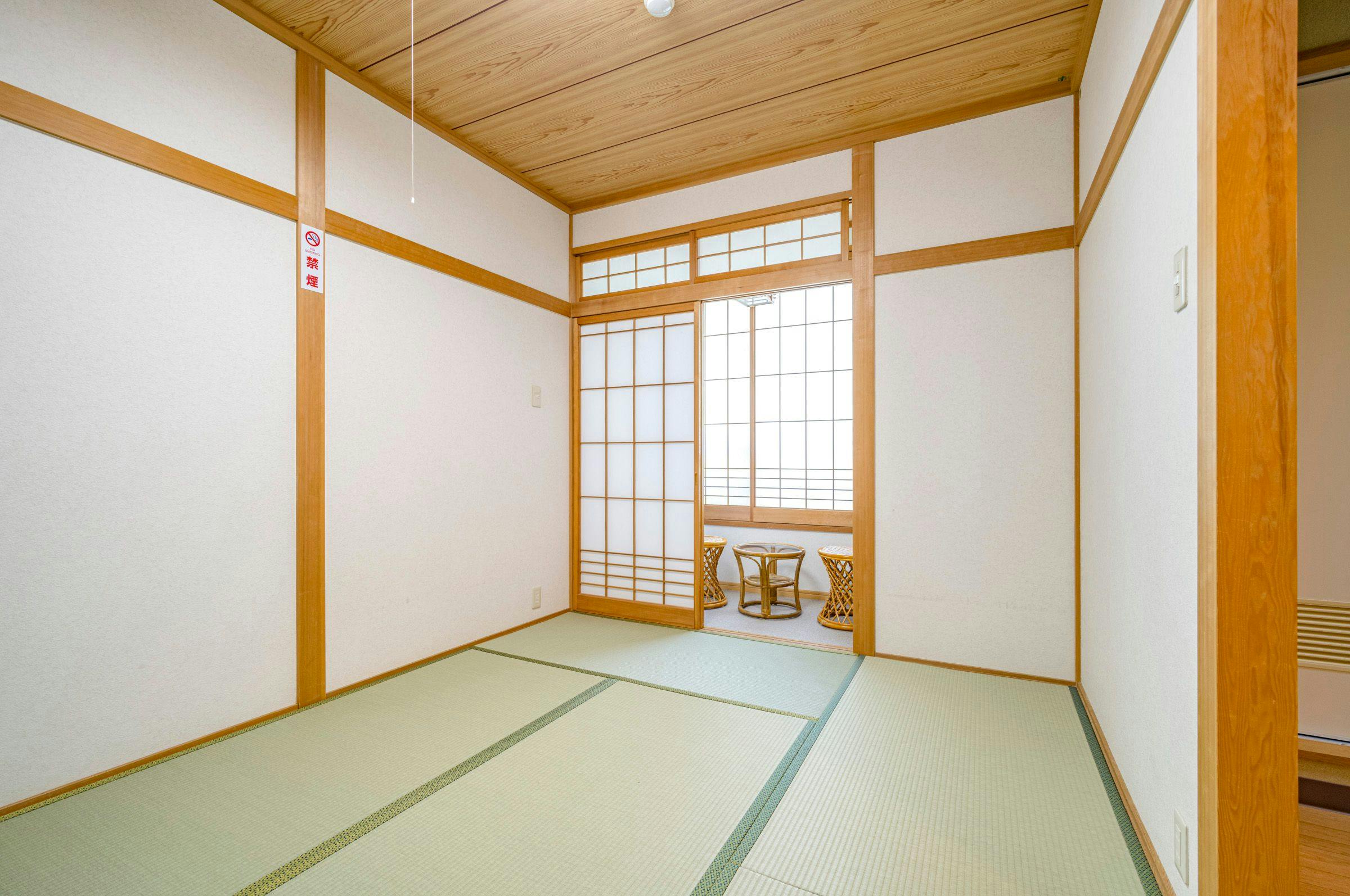 【 ห้องพักสำหรับ 2 คน 】203,205 พร้อมห้องน้ำในตัว