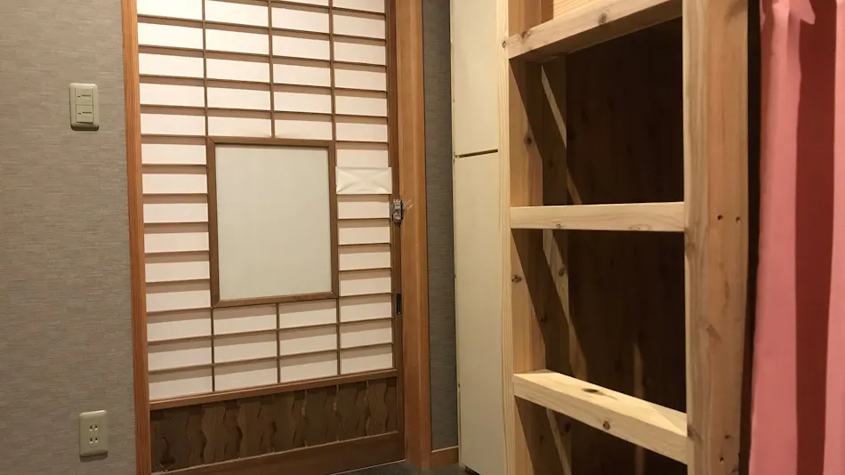 HOSTEL Co-EDO