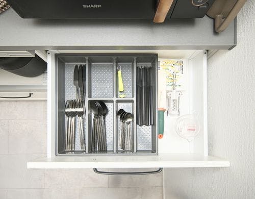 キッチン備品：カトラリー類